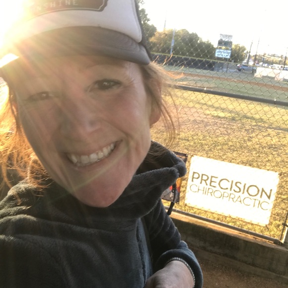 Meet your Posher, Lisa - Picture 1 of 1